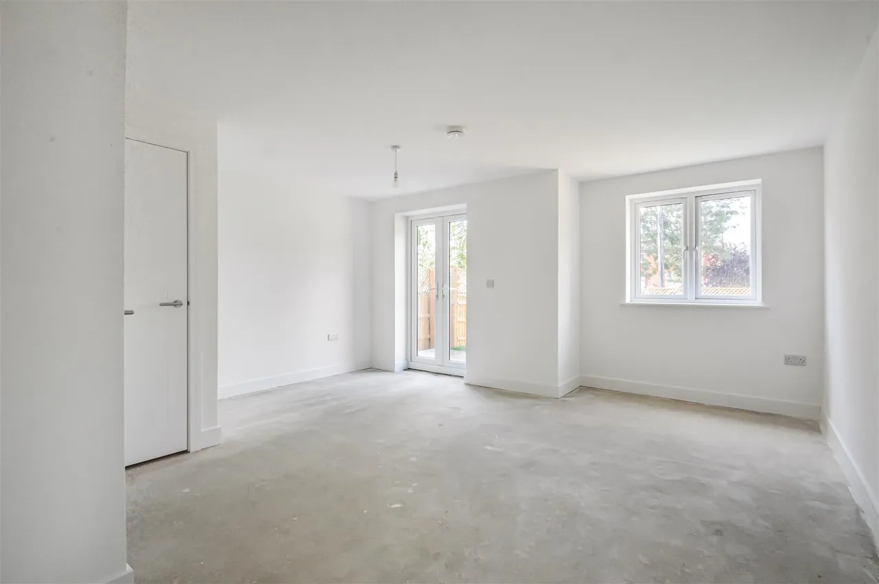 St John Place, Burton End, CB9, photo 5