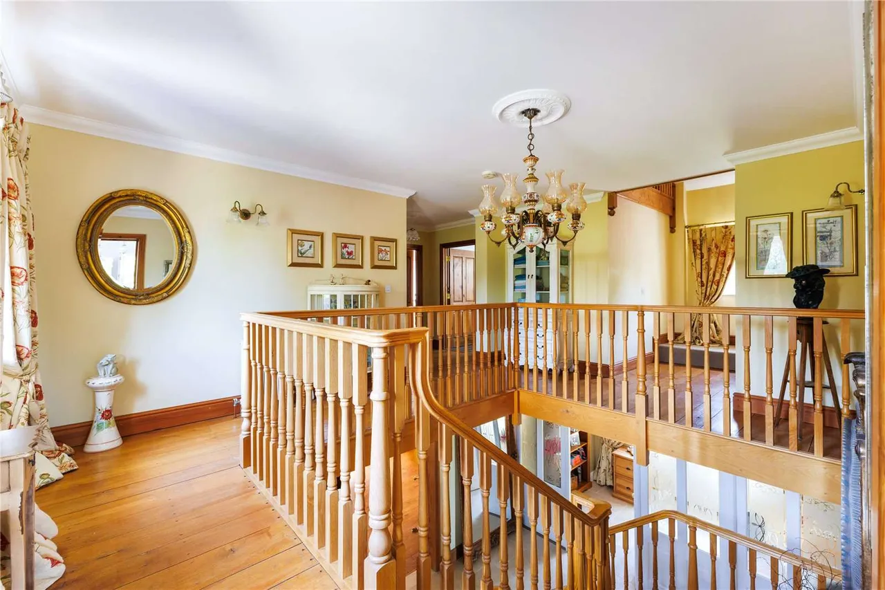 Dauntsey, Nr Malmesbury, Wiltshire, SN15 4HW, photo 7