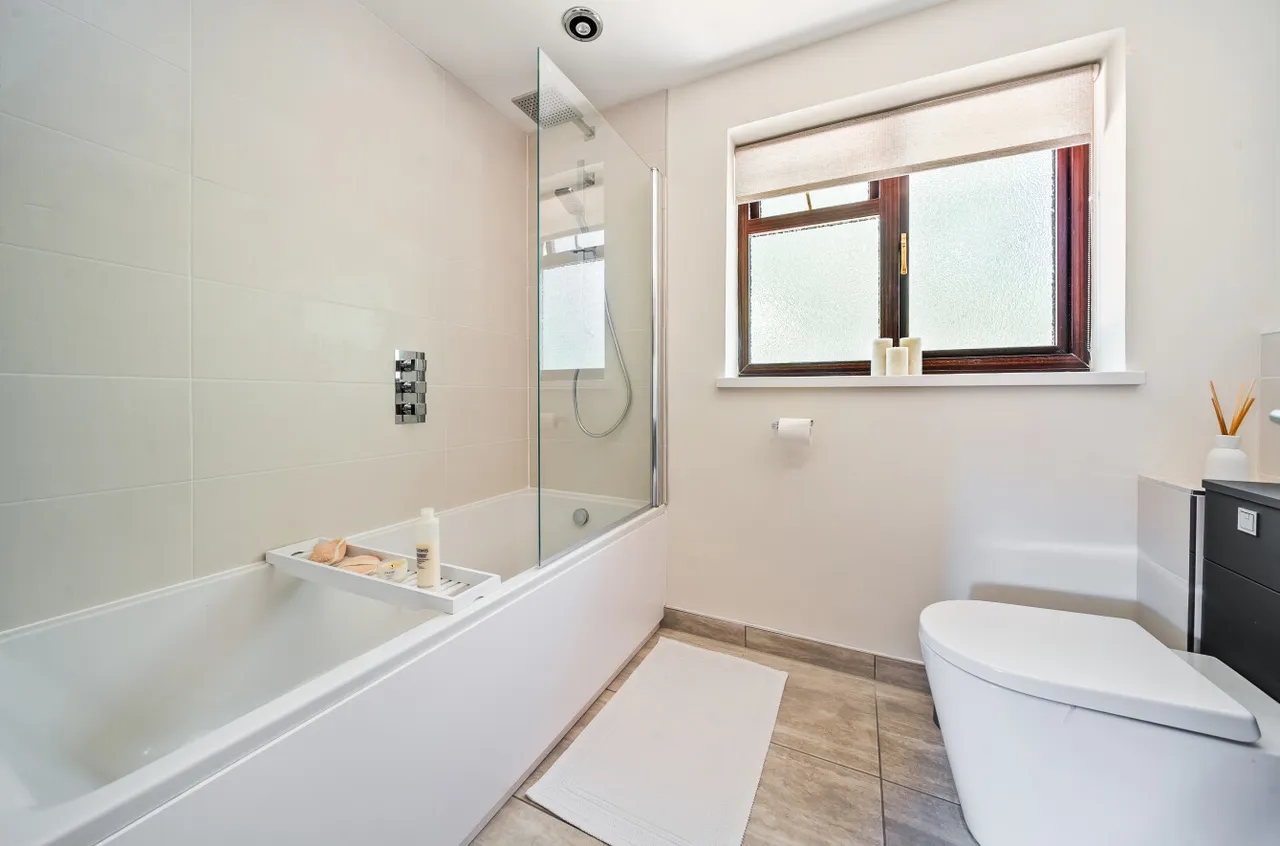 Sovereign Way, Boyatt Wood, SO50, photo 8