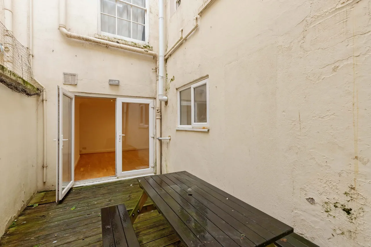 **Private Garden & Private Entrance** Waterloo Street, Hove, BN3, photo 7