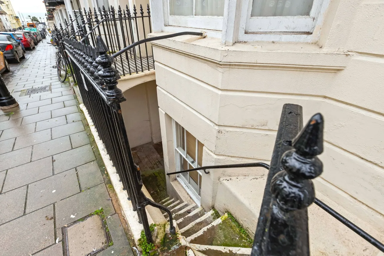 **Private Garden & Private Entrance** Waterloo Street, Hove, BN3, photo 11