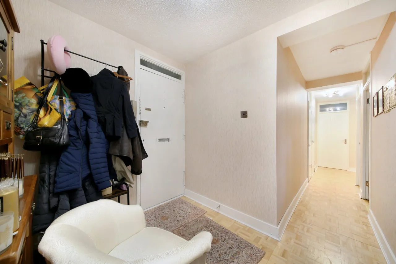 Bullen Street, London, SW11, photo 12