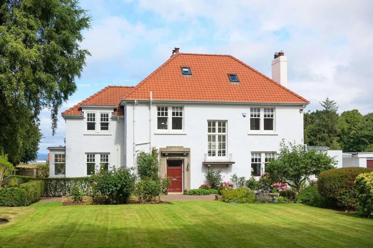 5 bed house for sale — Gosford Road, Longniddry, East Lothian, EH32 0LF