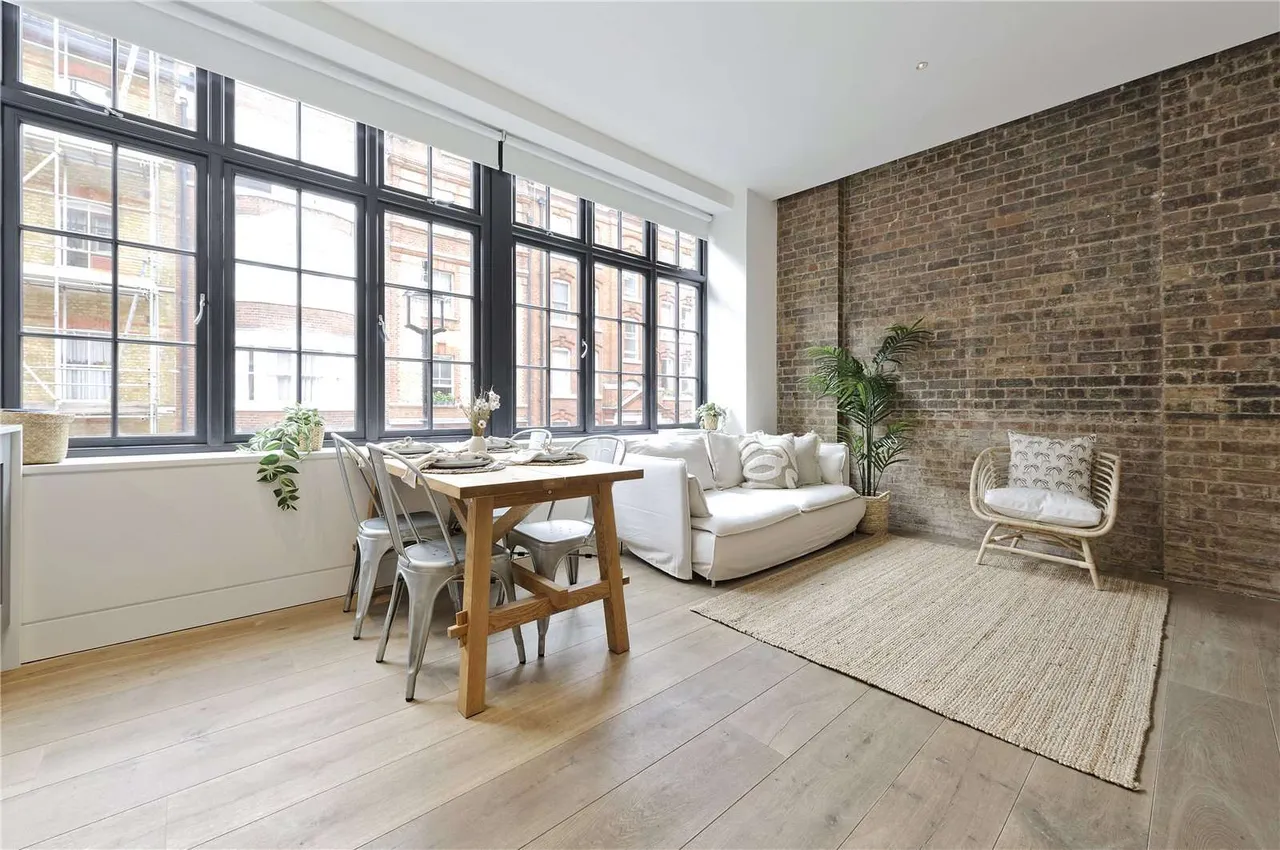 1 bed flat to rent — Print Works House, 83 Great Titchfield Street, Fitzrovia, London, W1W 6RH