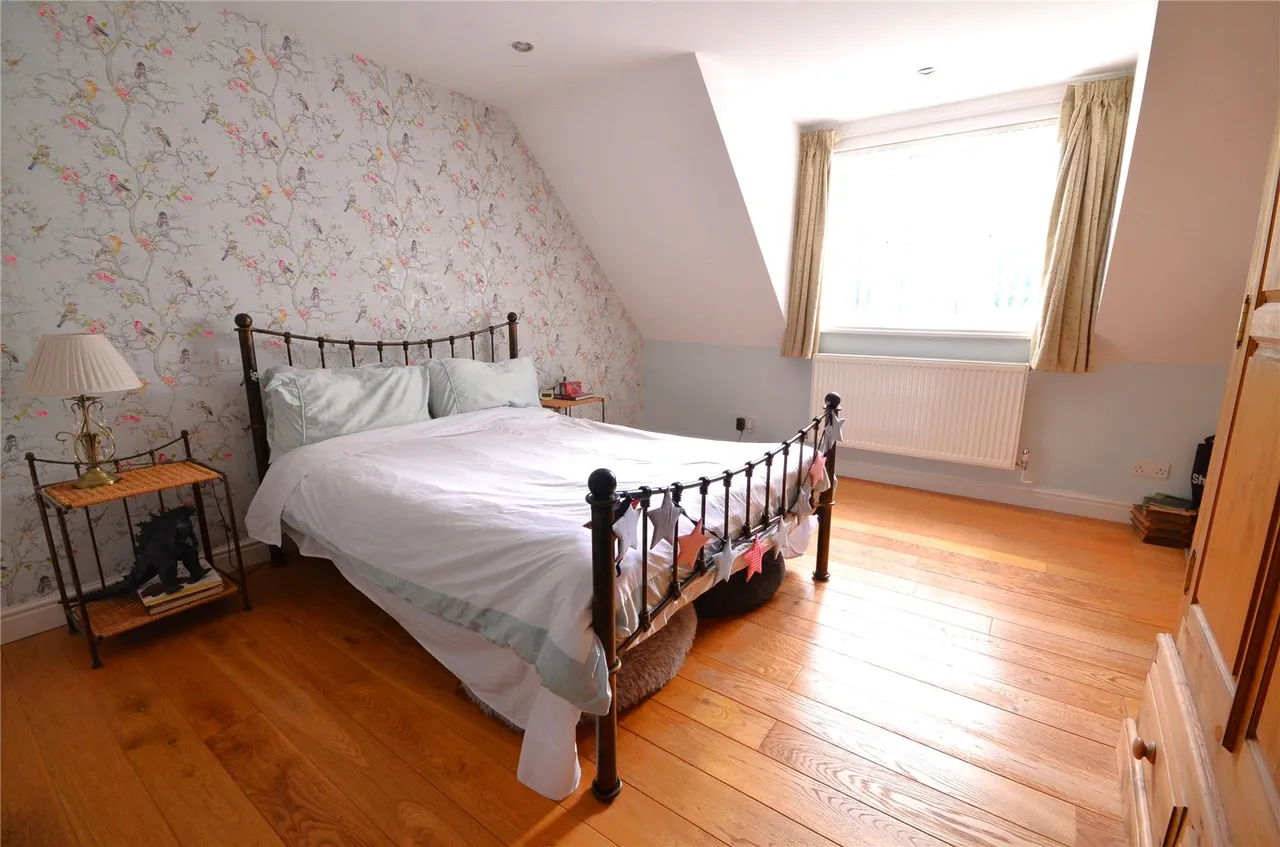 Racecourse Road, Dormansland, RH7, photo 9