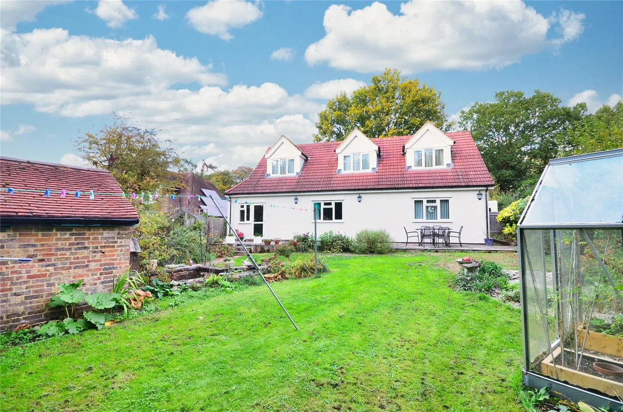 Racecourse Road, Dormansland, RH7, photo 23