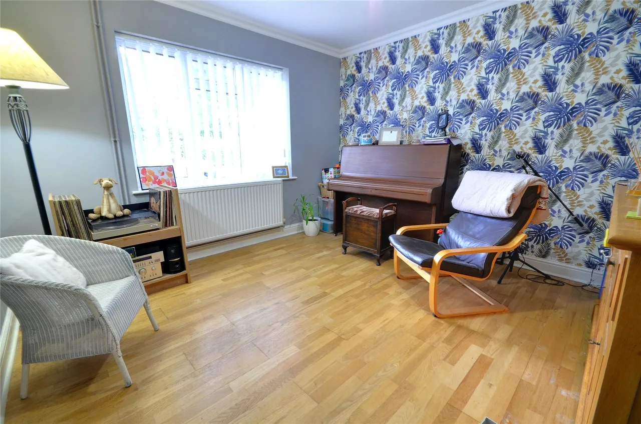 Racecourse Road, Dormansland, RH7, photo 10