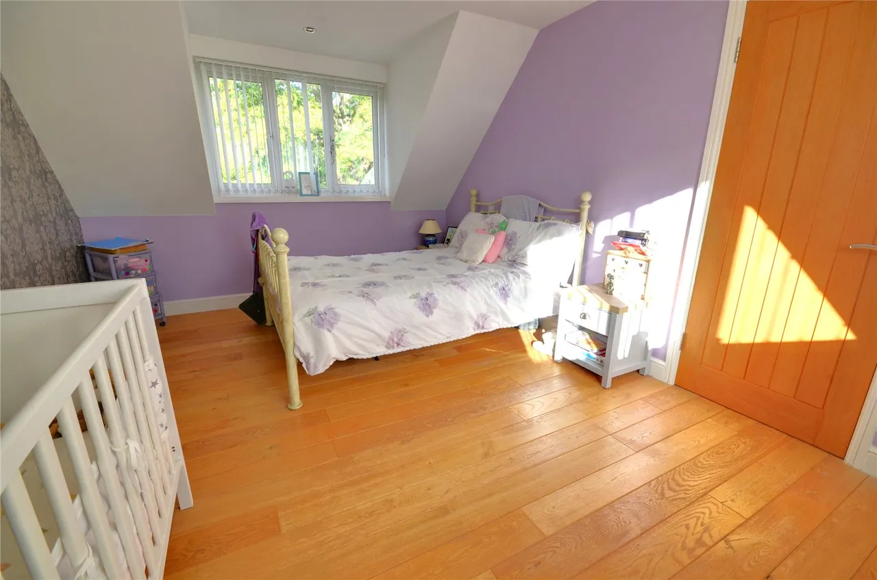 Racecourse Road, Dormansland, RH7, photo 8