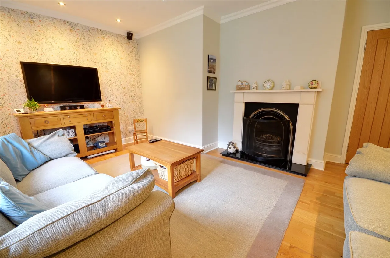 Racecourse Road, Dormansland, RH7, photo 3