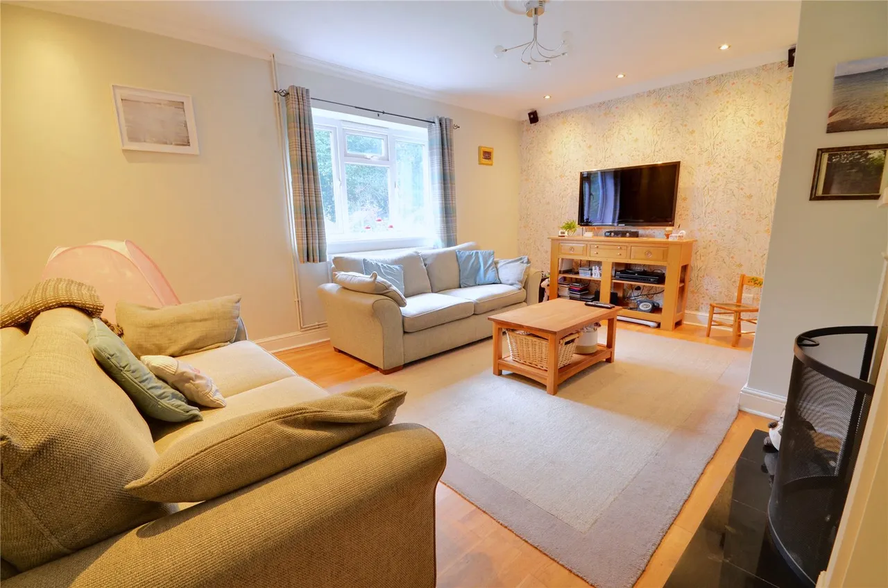 Racecourse Road, Dormansland, RH7, photo 13
