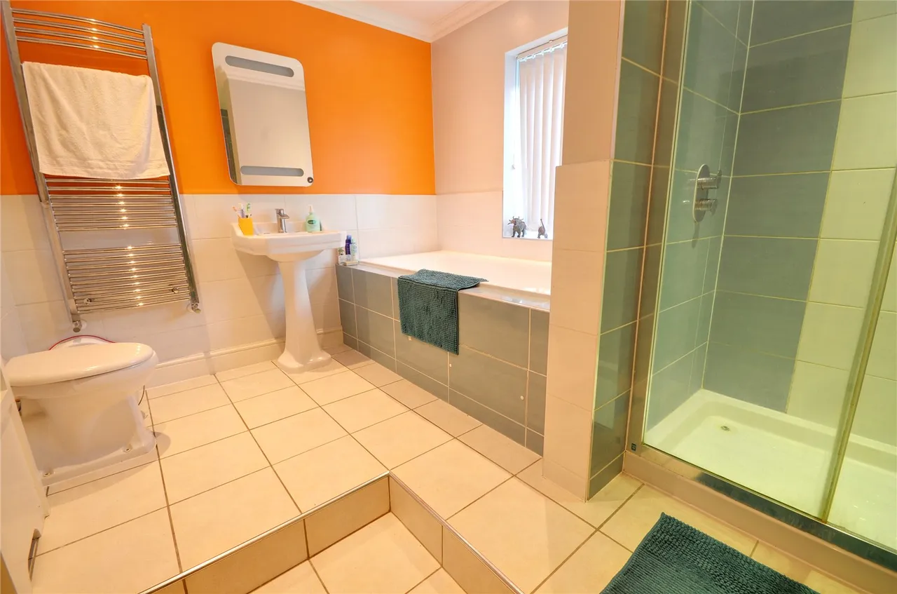Racecourse Road, Dormansland, RH7, photo 6