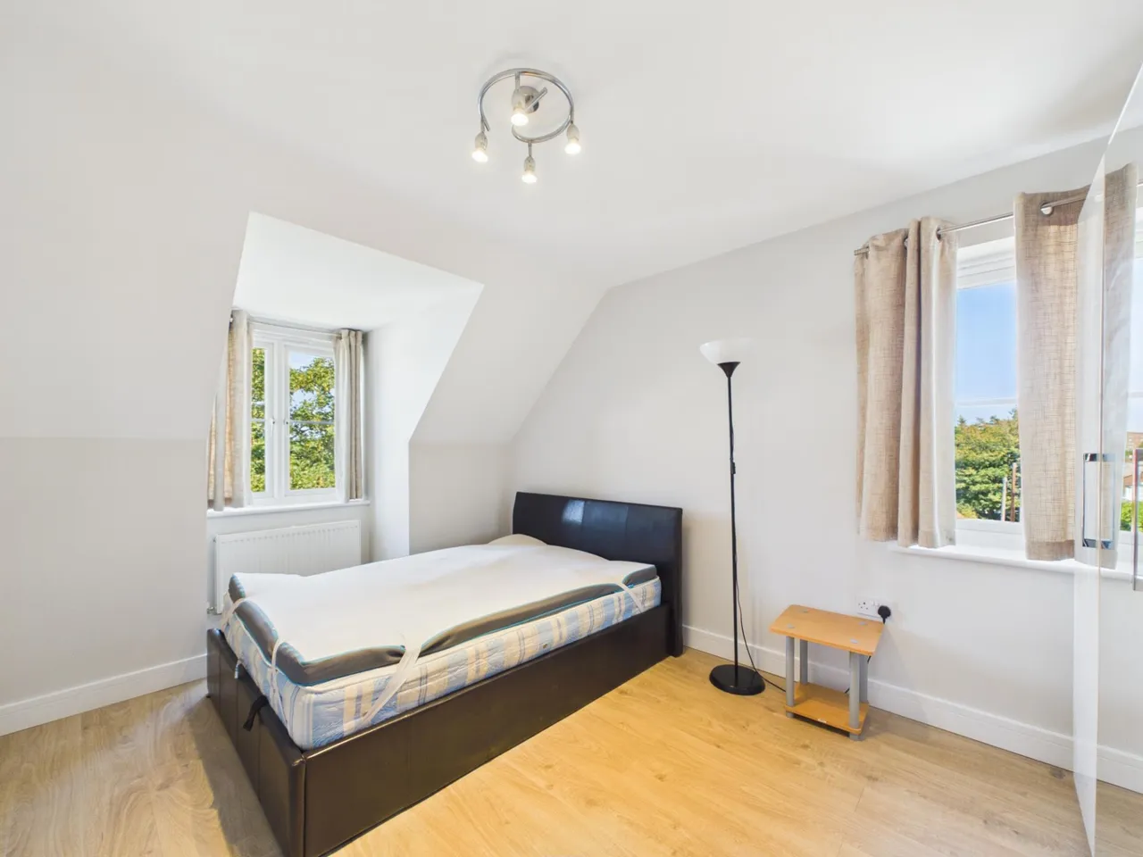 644 Oxford Road, Reading, RG30, photo 8