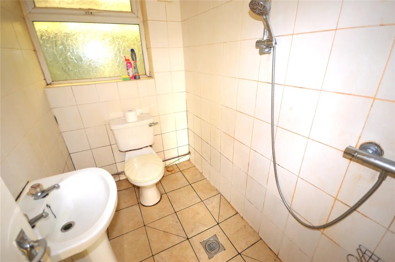 Pine Tree Way, Newtown, photo 10