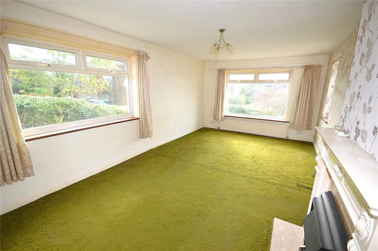 Pine Tree Way, Newtown, photo 6