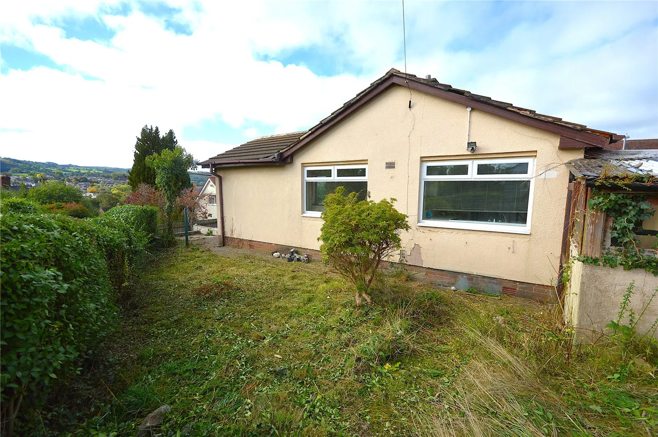 Pine Tree Way, Newtown, photo 15