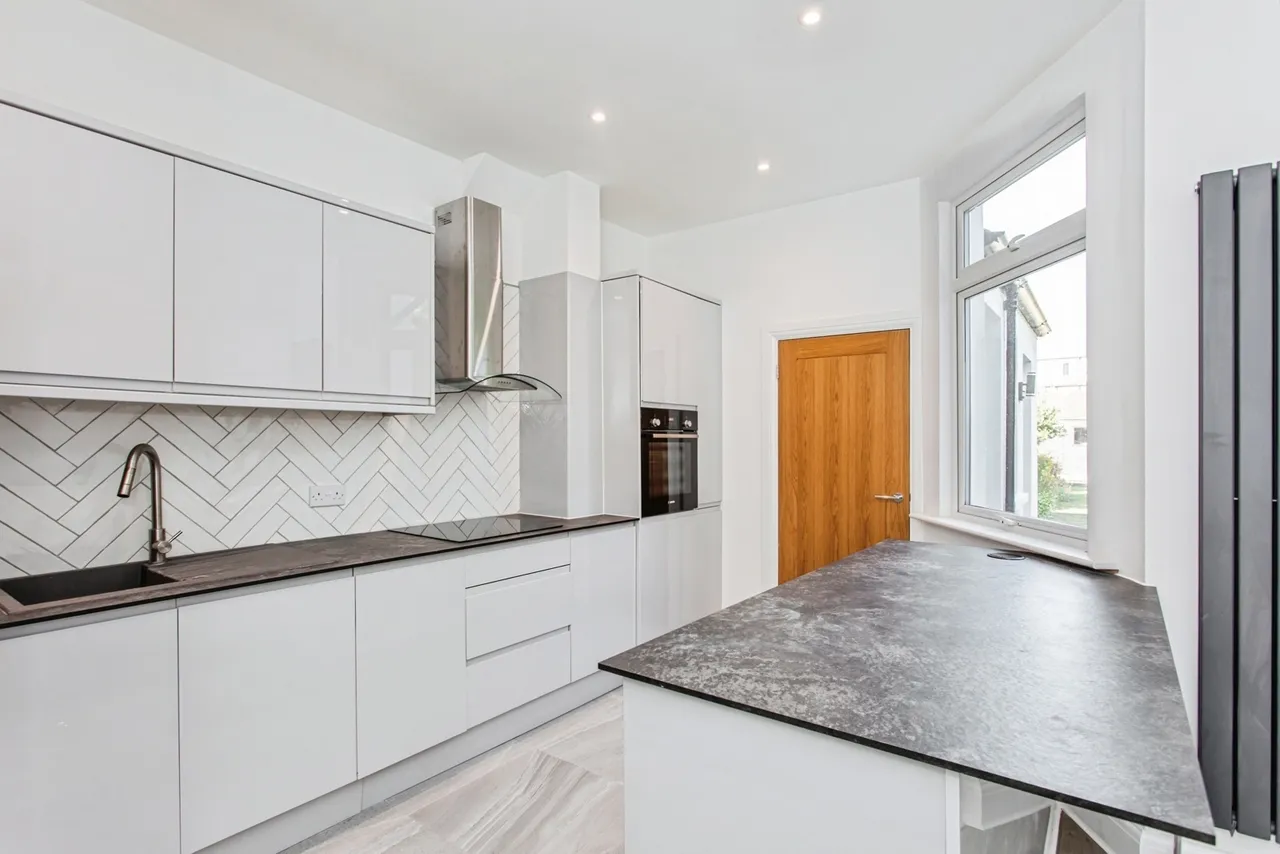 Ilfracombe Road, Southend-on-Sea, Essex, SS2, photo 5
