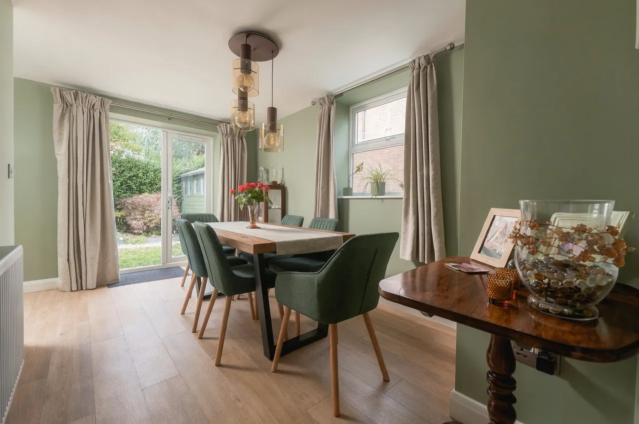 The Close, Beeston, NG9, photo 13