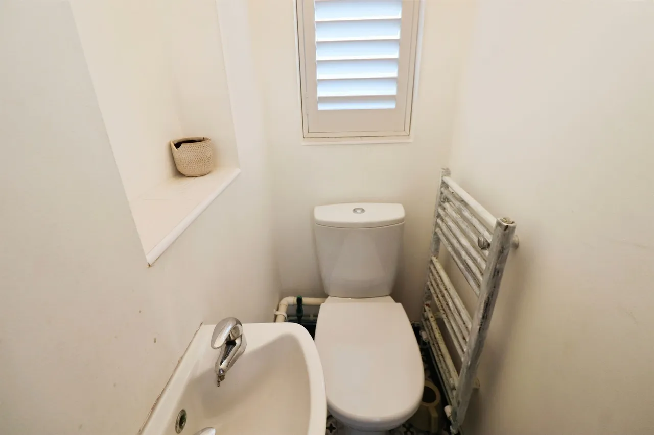 Linden Grove, Cardiff, CF3, photo 25