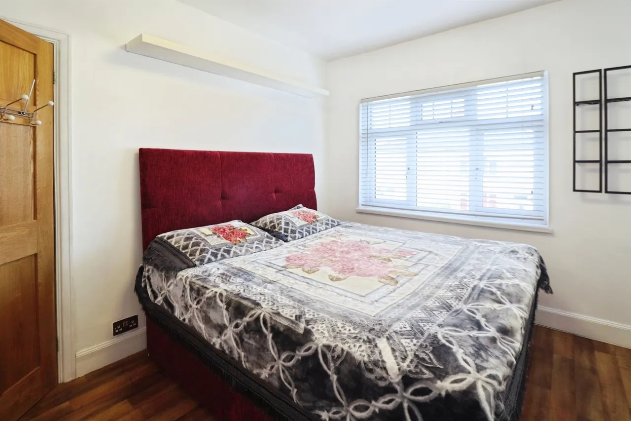Linden Grove, Cardiff, CF3, photo 22