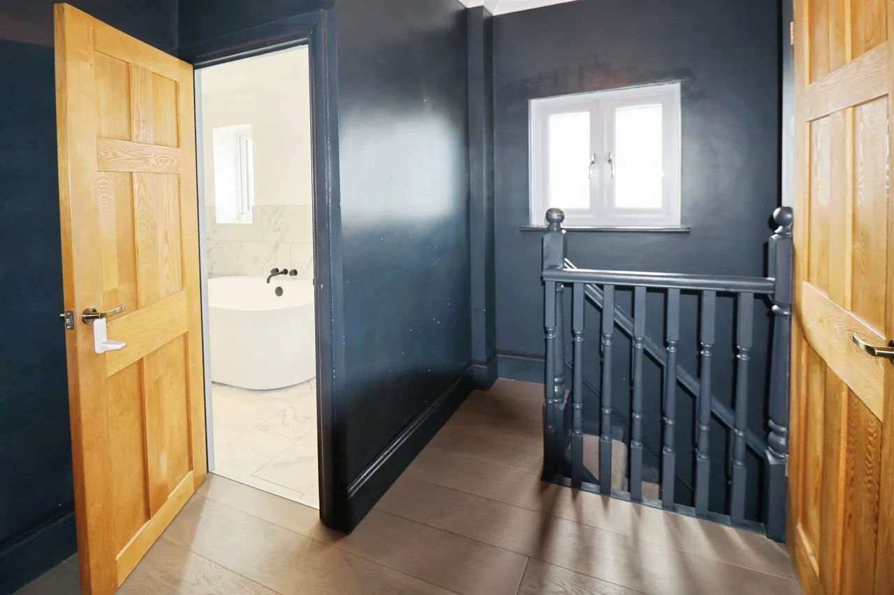 Linden Grove, Cardiff, CF3, photo 18
