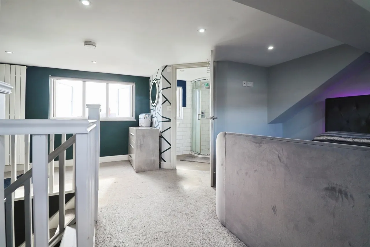 Linden Grove, Cardiff, CF3, photo 12