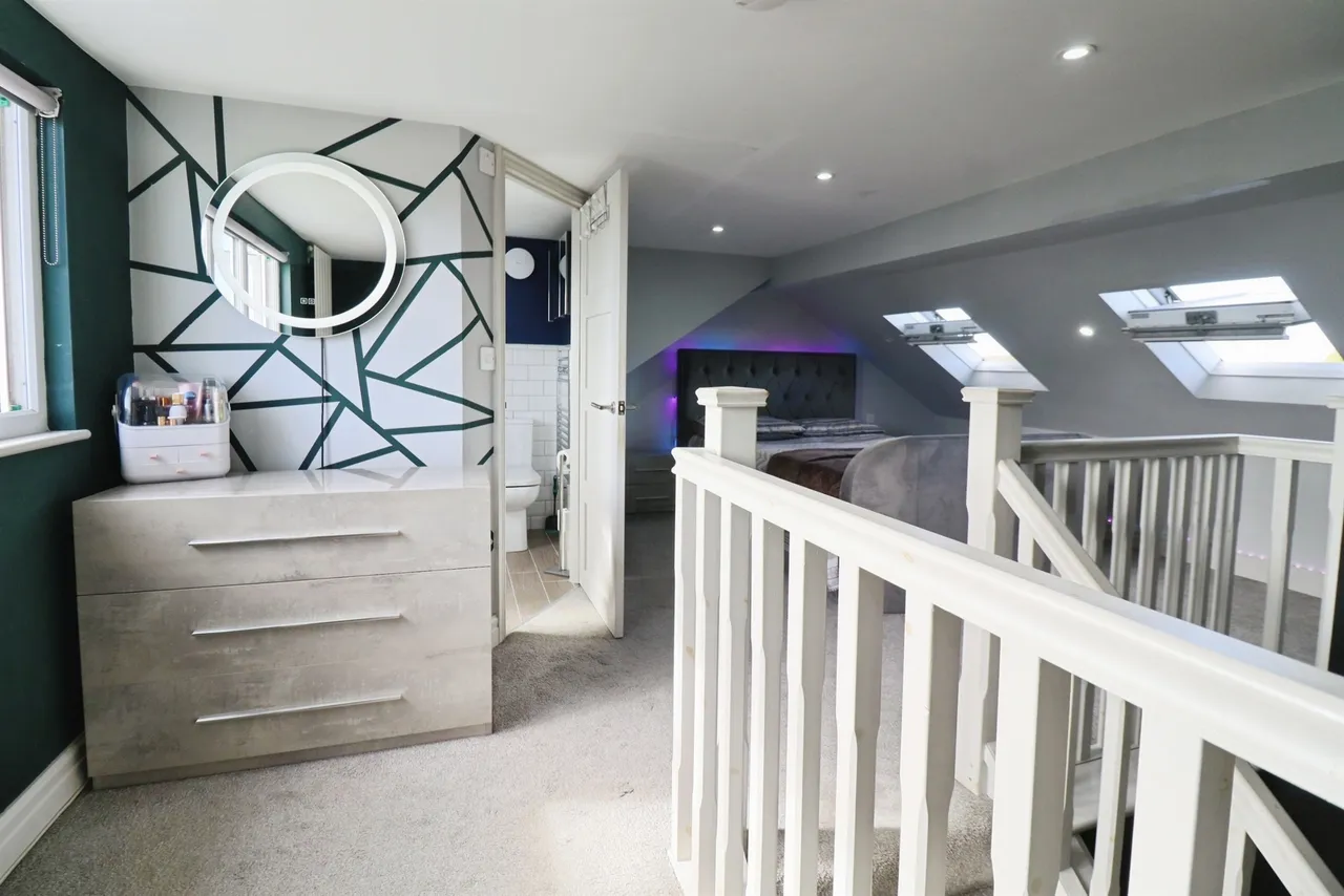 Linden Grove, Cardiff, CF3, photo 14