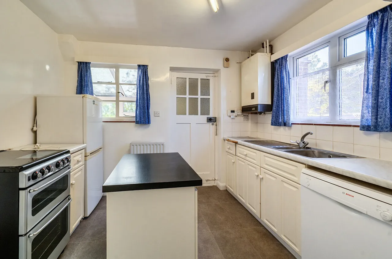 Windle Close, Windlesham, GU20, photo 4