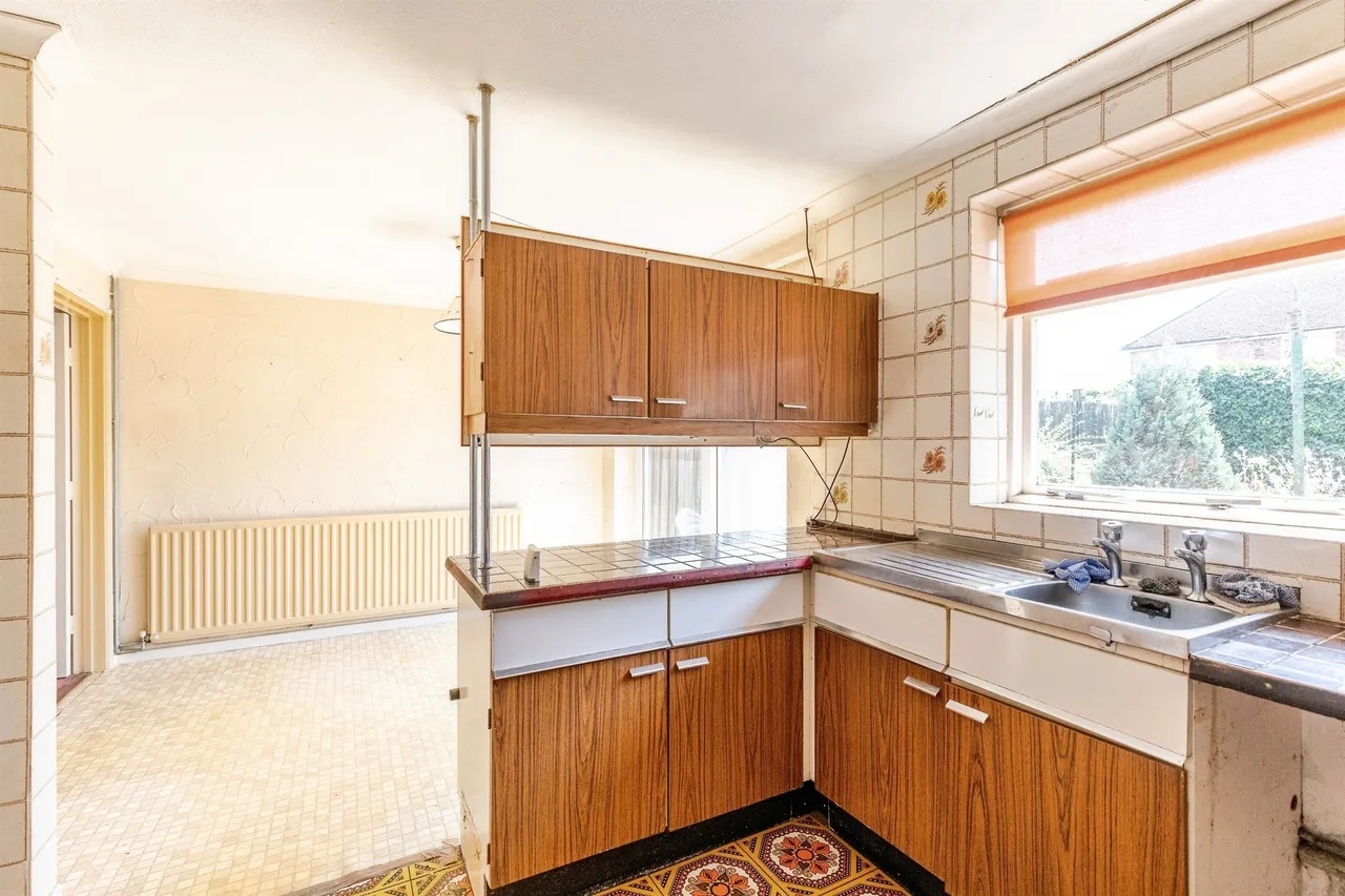 Oakley Drive, Wellingborough, photo 6
