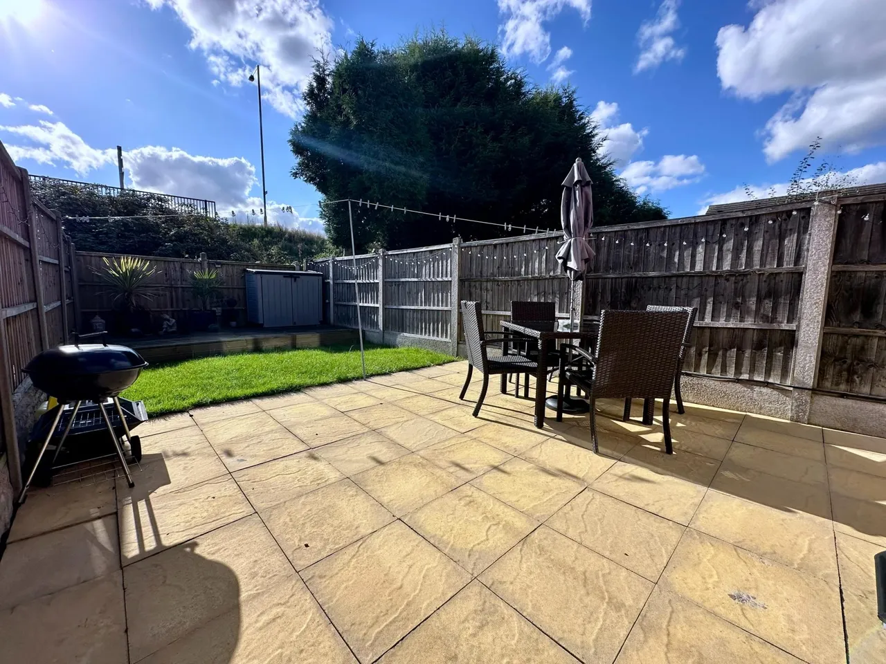 Caister, Amington, B77, photo 4
