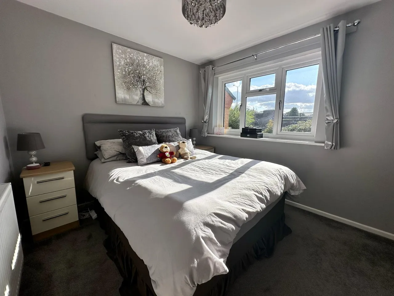 Caister, Amington, B77, photo 19