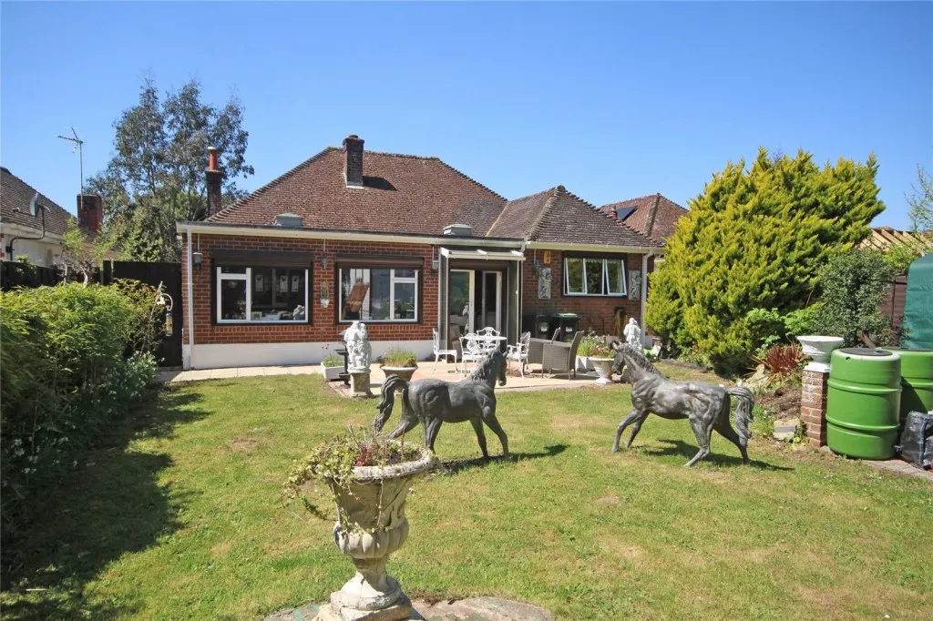 New Milton, Hampshire, photo 13
