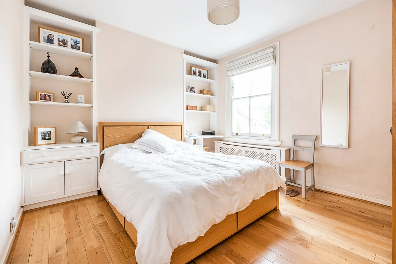 Northcote Road, London, SW11, photo 7