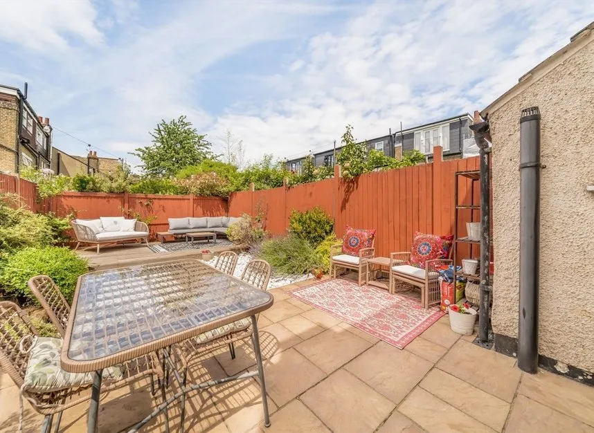 Rostella Road, Tooting, SW17, photo 2