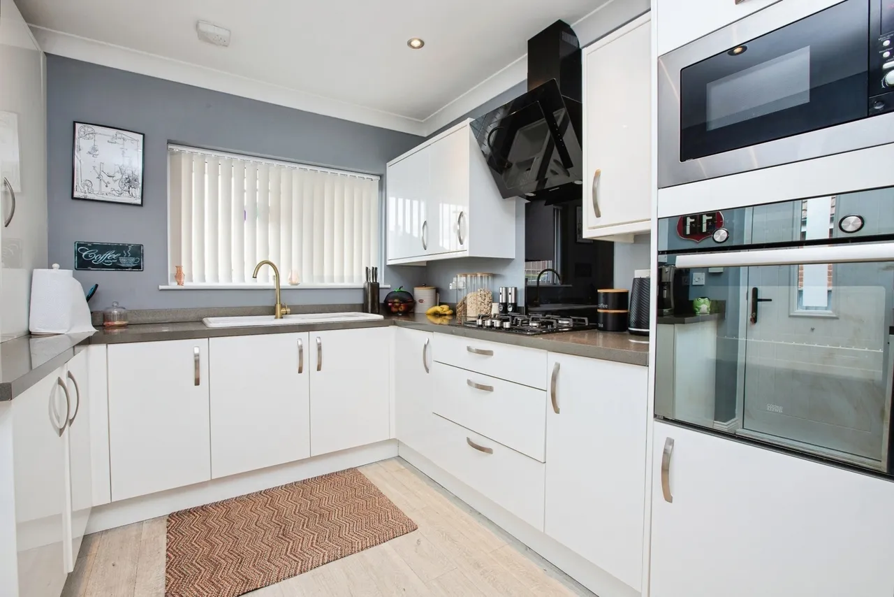 Searby Road, Sutton-in-Ashfield, Nottinghamshire, NG17, photo 5