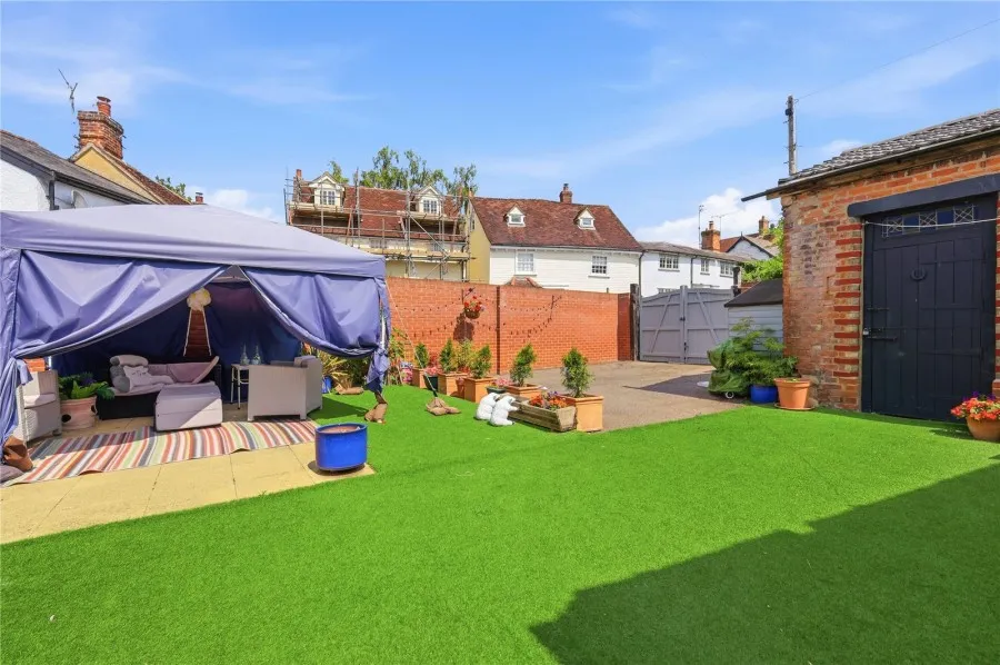 with 3 bedrooms in Thaxted, Nr Great Dunmow, CM6, photo 13