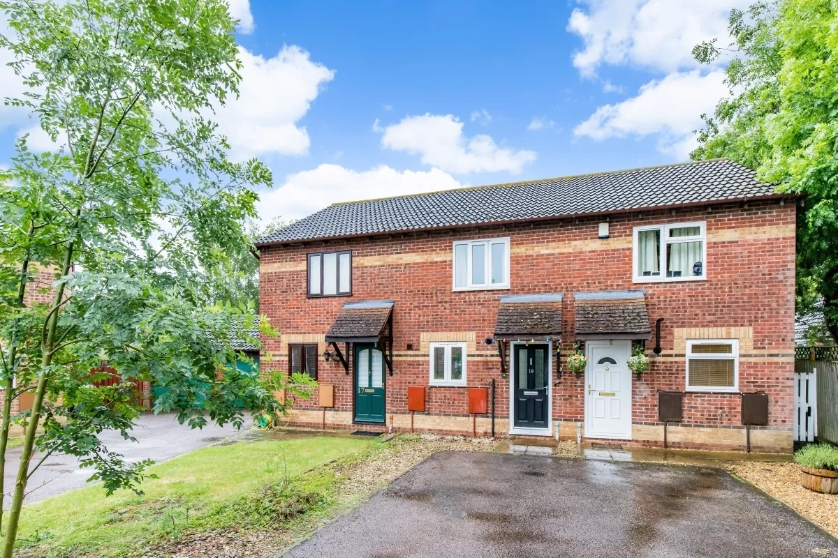 2 bed house for sale, Acacia Walk, Bicester, OX26