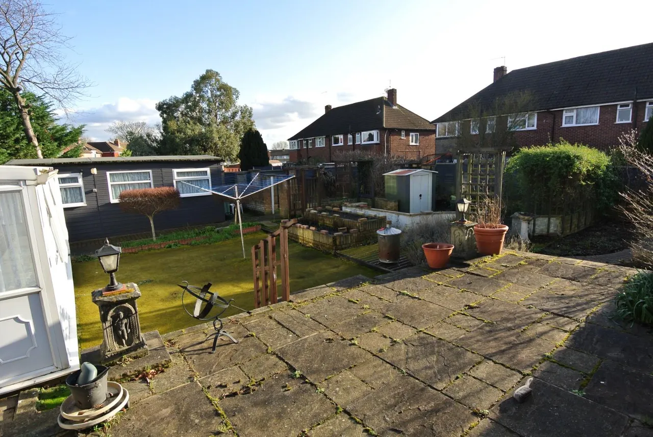 Harlington Road East, Feltham, TW14 0AA, photo 14