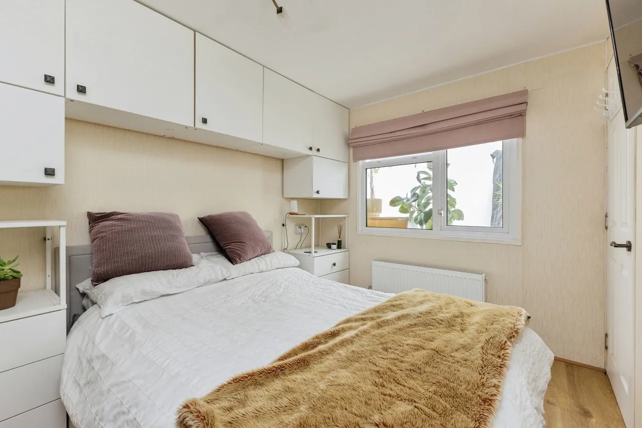 Deer Park Homes Village, Stoke Fleming, TQ6, photo 9