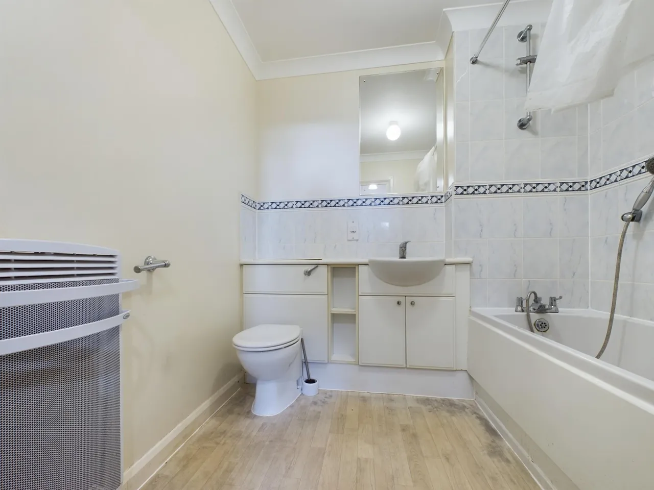 Crown Heights, Alencon Link, Basingstoke, RG21, photo 8