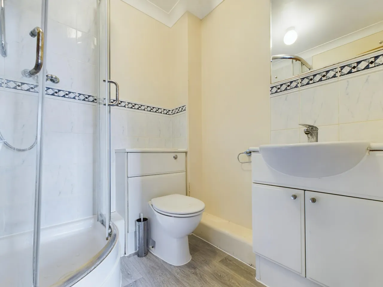 Crown Heights, Alencon Link, Basingstoke, RG21, photo 9
