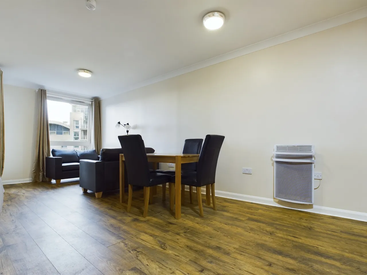 2 bed flat to rent — Crown Heights, Alencon Link, Basingstoke, RG21