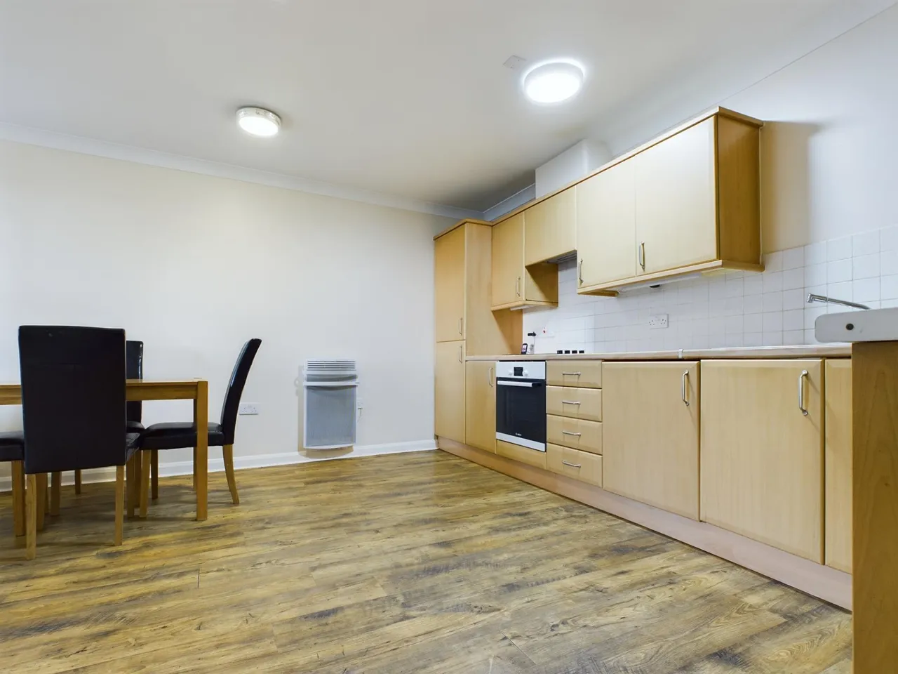 Crown Heights, Alencon Link, Basingstoke, RG21, photo 5