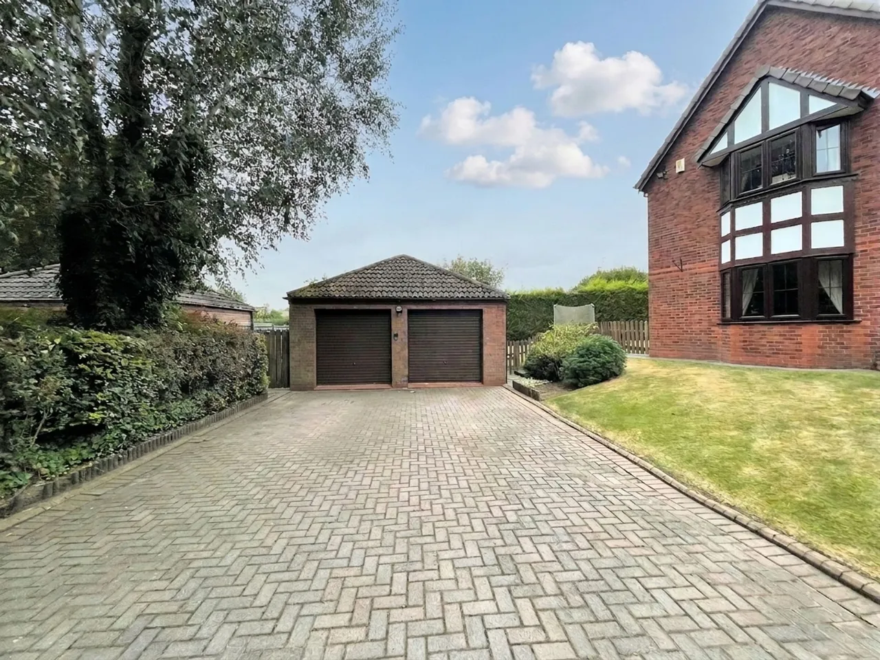 Ulviet Gate, Knutsford, photo 37