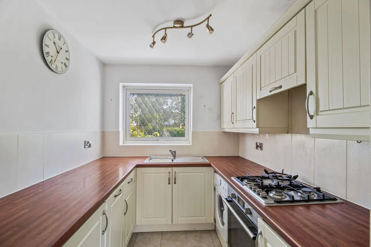 Woodford Close, Thelwall, Warrington, Warrington, WA4 2NA, photo 5