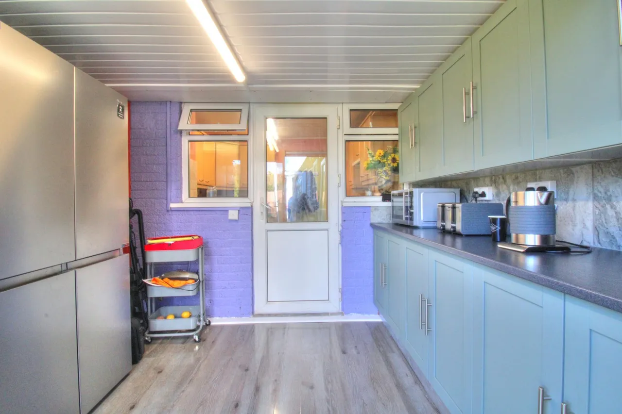 Rettendon Gardens, Wickford, SS11, photo 7