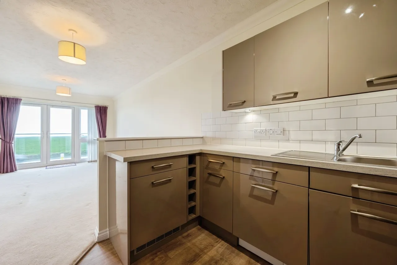 Narrowcliff, Newquay, TR7, photo 9