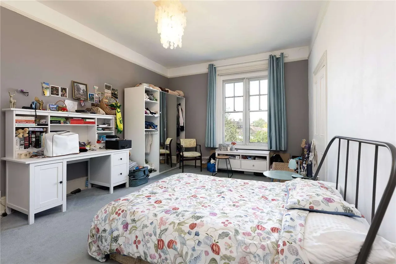 Upper Richmond Road West, East Sheen, London, TW10 5DU, photo 10