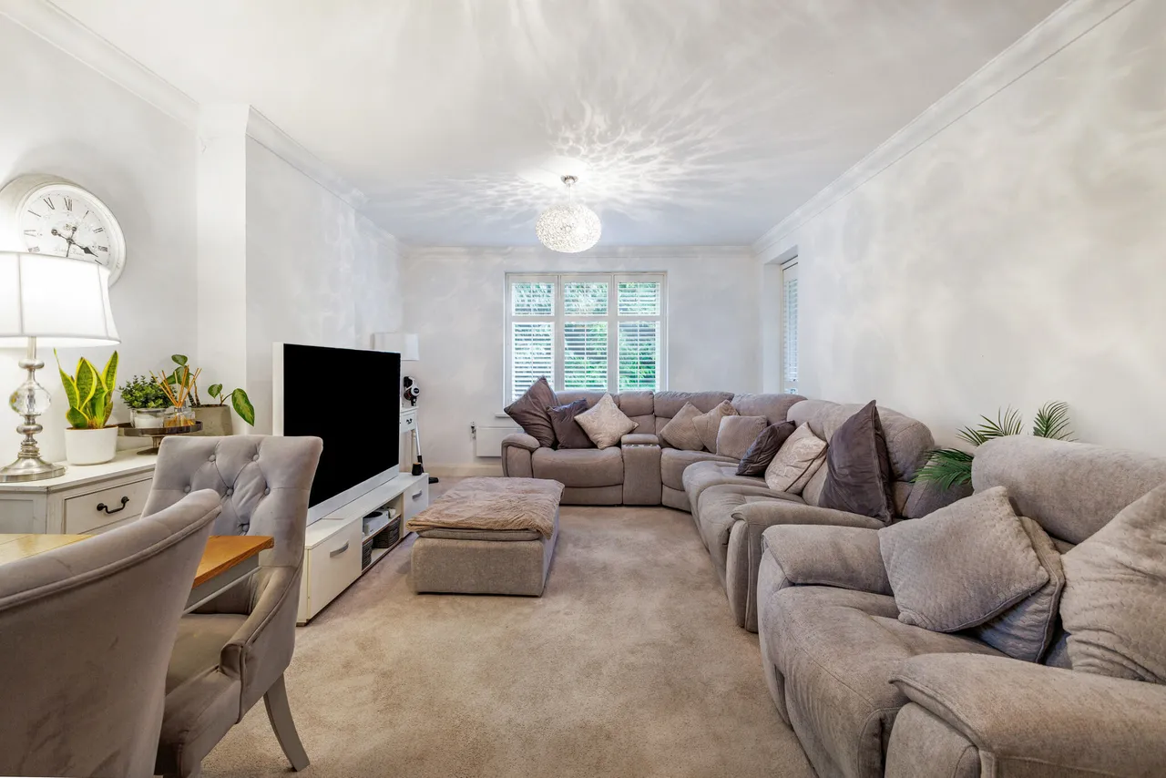 Wells Lane, Ascot, SL5, photo 2