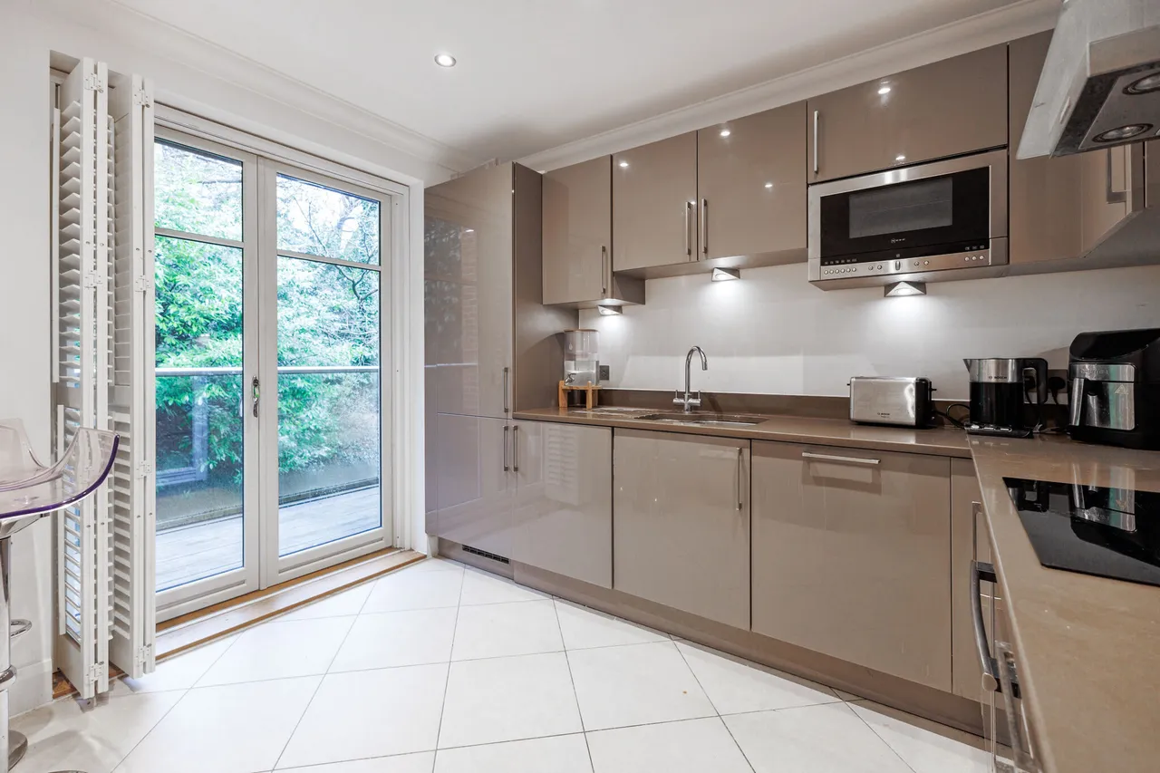 Wells Lane, Ascot, SL5, photo 10