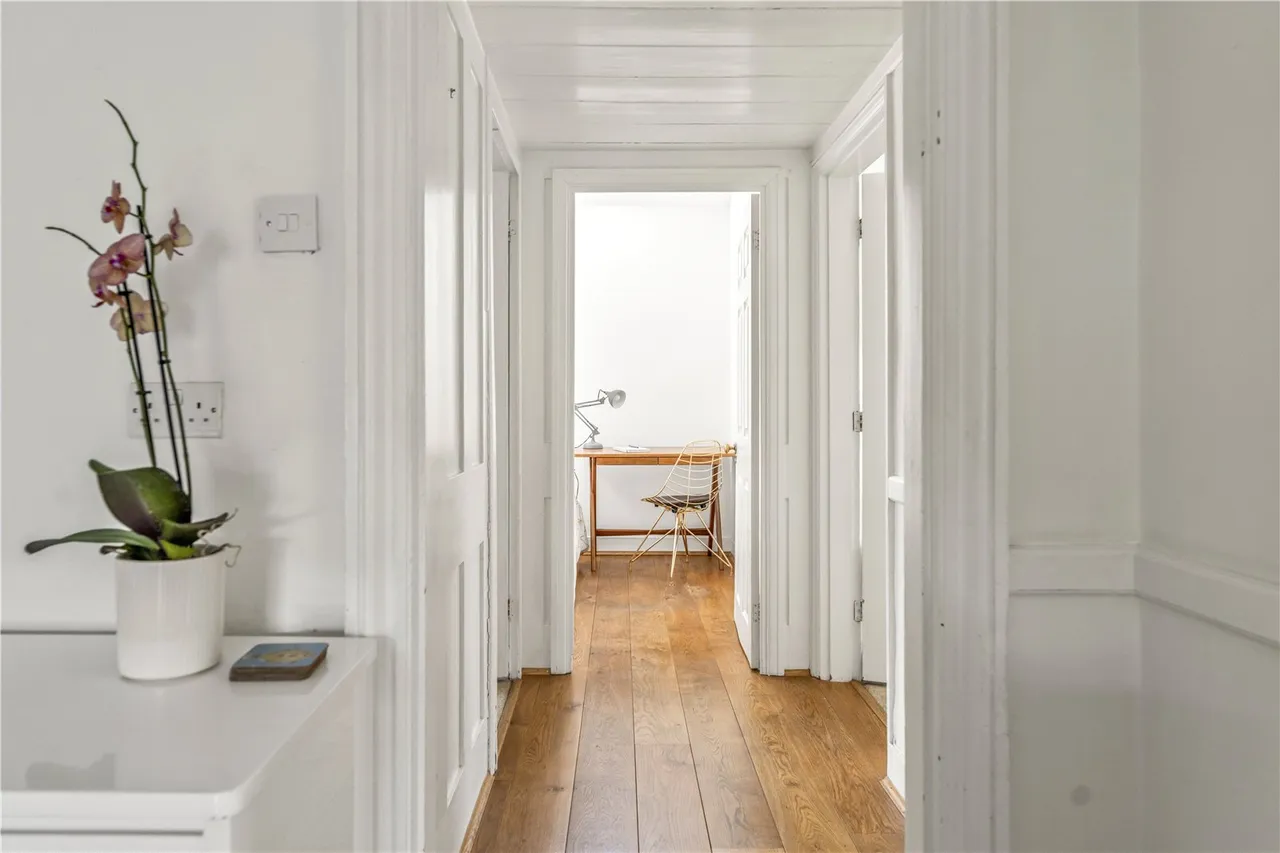 Hampton Road, Teddington, TW11 0JW, photo 3